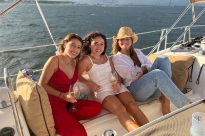 Private Morning Sail, Dolphin and History Tour on Mystique - Your 2-hour route: Battery homes, Ravenel Bridge, Yorktown, and Fort Sumter
