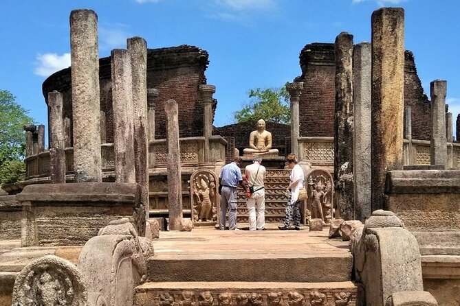 Private Polonnaruwa Sightseeing Day Tour from Sigiriya - Archaeological Museum first: get oriented before you start taking photos
