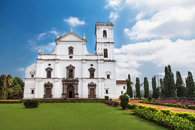 Private Portuguese Heritage Tour: Se Cathedral, Basilica of Bom Jesus and Dona Paula Beach in Goa - Why This Portuguese Heritage Tour Works in Goa