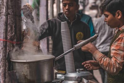 Red Fort & Old Delhi: Half Day Heritage Walking tour - Dariba Kalan and Kinari Bazaar: shopping lanes with quick, real context