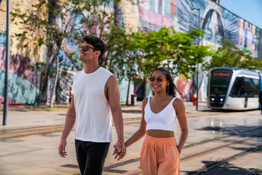 Rio: Olympic Boulevard, Museum of Tomorrow & History Tour - Downtown Rio, the walk that makes the city click