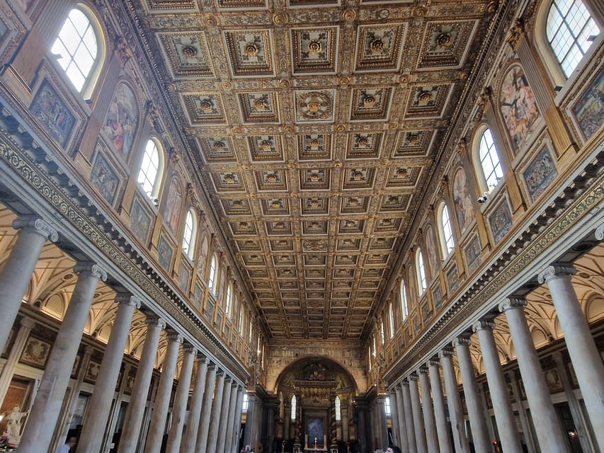 Rome: Ancient Jubilee in the 4 Major Basilicas - San Giovanni in Laterano: Rome’s Cathedral and the 1300-Era Heads of Peter and Paul