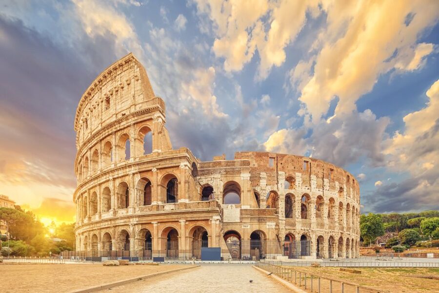 Rome: Ancient Rome Multimedia Video - Pairing It With a Colosseum and Roman Forum Visit