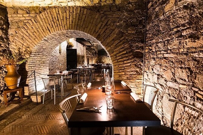 Rome Candlelight Wine and Dine in Ancient Ruins Near the Pantheon - How the Evening Unfolds: From Pantheon Area to Largo Argentina