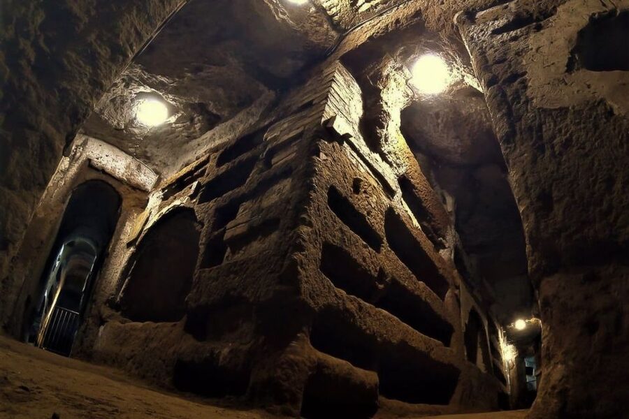 Rome: Colosseum, Ancient Rome and Catacombs Tours & Tickets - Should you book the Colosseum and Catacombs tour?