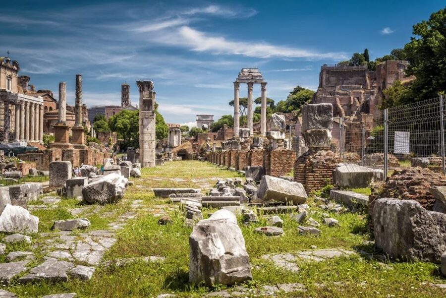 Rome: Colosseum Arena and Ancient Rome Guided Tour - Palatine Hill: The Ancient Seat Above the Forum