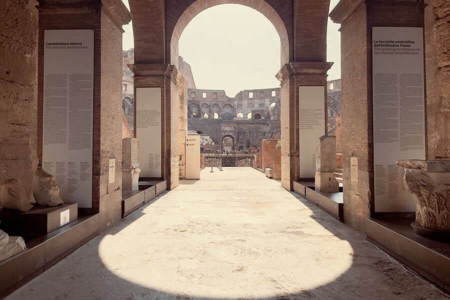 Rome: Colosseum, Arena Floor & Ancient Rome Tour - Palatine Hill viewpoints and the Romulus and Remus legend