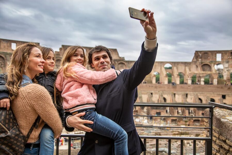 Rome: Kid-Friendly Colosseum Experience and History Tour - Julius Caesar’s Altar and the Arches: Big Photos, Clear Context