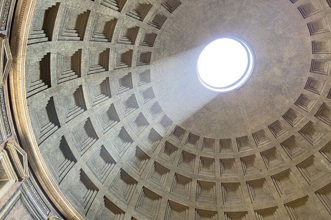 Rome’s Ancient Temple: Pantheon Audio Guide (with Optional Entry) - Dress code and other real-world rules