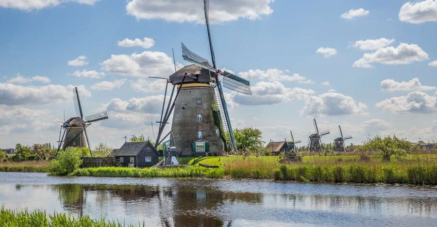 Rotterdam: Kinderdijk UNESCO World Heritage Entry Ticket - How to pair Kinderdijk with Rotterdam (without making it a travel headache)