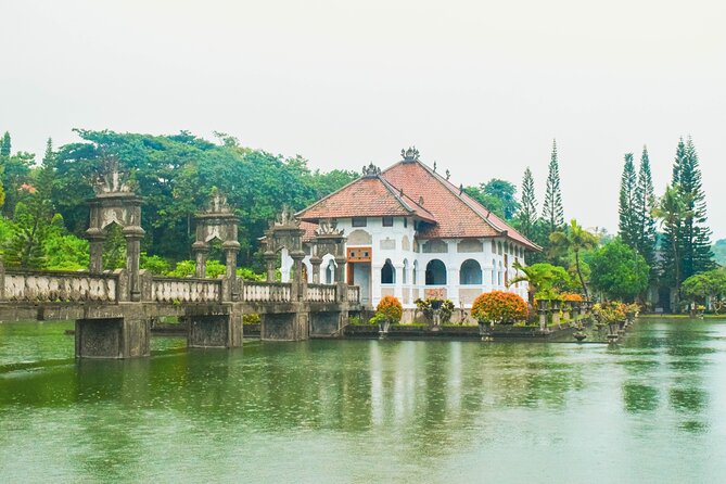Royal Karangasem Heritage Tour - Guide quality makes or breaks the experience