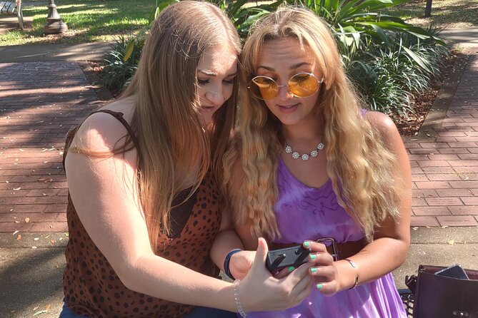 Safety Harbor Ghost Tour - Ghost-Hunting Equipment Gets Used (Spirit Boxes and Tracker Radios)