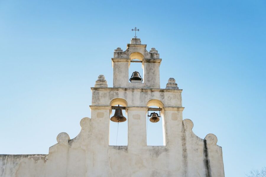 San Antonio: UNESCO World Heritage Missions Tour - Hotel Pickup and the On-the-Van Intro