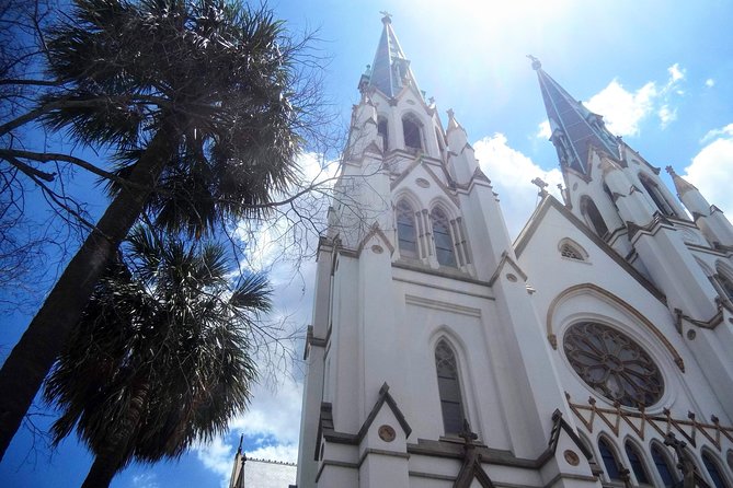 Savannah 101, a History Tour (by Walk With Me Savannah Tours) - Lafayette Square: Electricity, Flannery O’Connor, and Girl Scouts Founder Juliette Gordon Lowe
