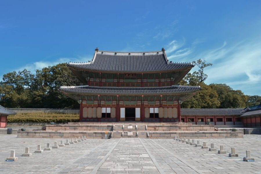 Seoul: UNESCO Heritage Palace, Shrine, and More Tour - If you choose the full-day version: Suwon enters the picture