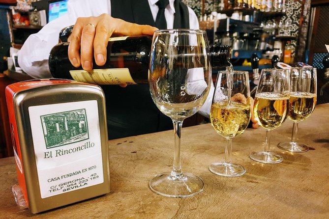 Sevilla Food Tour: Tapas, Wine, History & Traditions - Key highlights that make this tour worth your evening