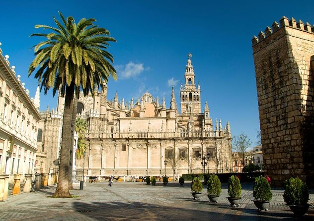 Seville Evening Historical Tour with Haunted History - Price and value: is €18.14 worth it?