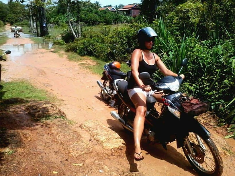Siem Reap: 3-Hour Ancient Trails Motorbike Tour - The morning or afternoon decision: how timing changes the ride