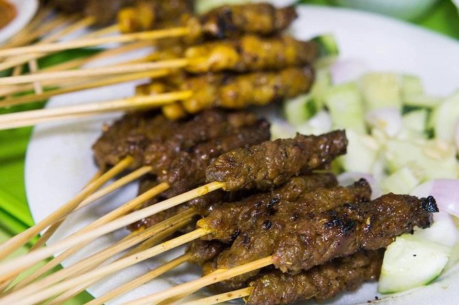 Singapore Private Food, Culture and Heritage Tour with 9 tastings - 9 tastings, fixed format: how to make set-menu eating feel like your kind of day