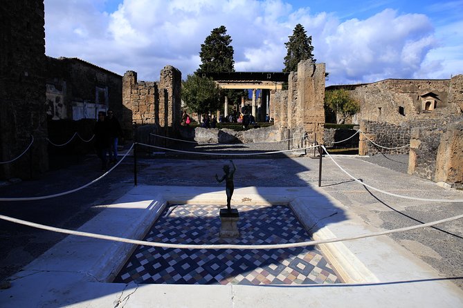 Skip-the-Line Half-Day Private Tour Ancient Pompeii Highlights with Native Guide - Lupanare: the famous frescoes, handled with context