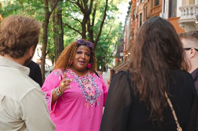 Soul of Harlem: Striver's Row, Apollo Theatre & Gospel Heritage - Why this walk feels personal (even when you’re in a group)