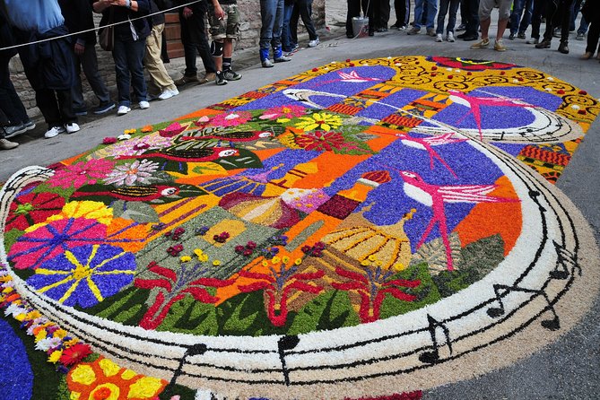 Spello: a journey through flowers, mosaics and ancient Roman ruins - Getting to Spello from Rome: early start, calm group pace