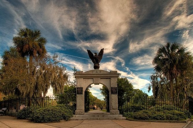 Spooky Savannah Haunted History Tour - Why an afternoon ghost tour works so well in Savannah
