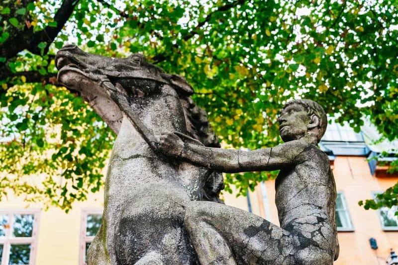 Stockholm: Ghost Walk and Historical Tour - The crypt ending: dramatic payoff with a possible timing tradeoff