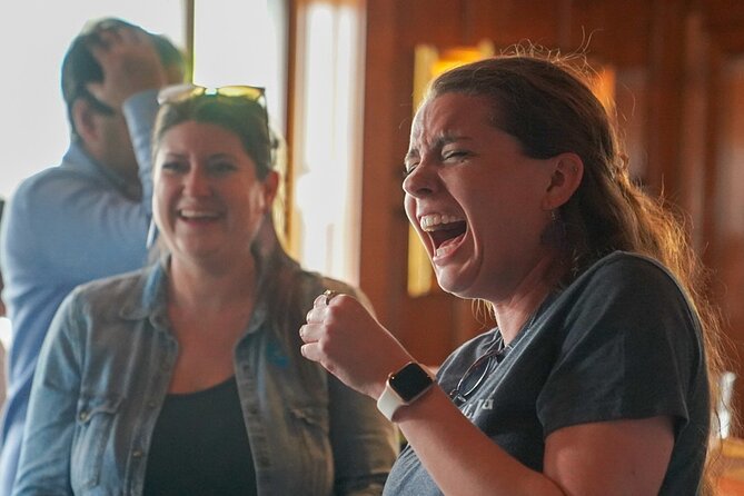 Stockyards History Tour Fort Worth Pub Crawl - Which guide style fits you?