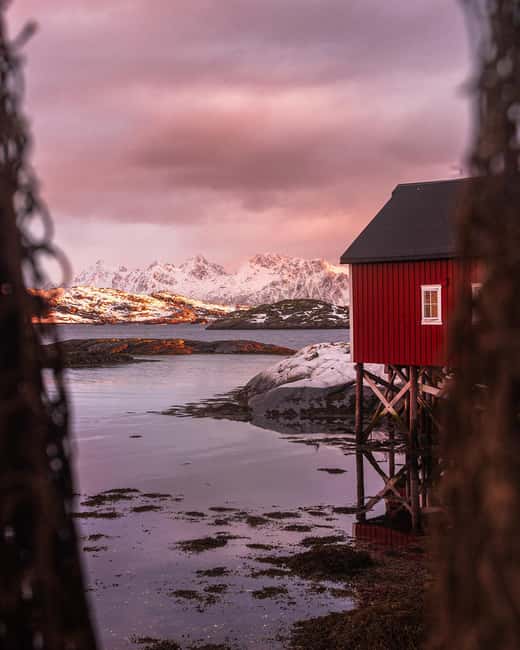 Svolvær and Henningsvær Sightseeing and History Tour - Why This Svolvær–Henningsvær Route Works So Well