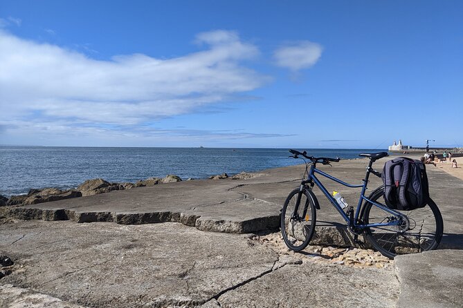 Tagus River Heritage and Traditional Lunch Bicycle Tour - A Coast-Friendly Bike Loop Between Belém and Caxias
