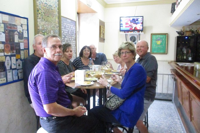 Tapas and history tour ending with churros with chocolate - Medieval Madrid by way of Arco de Cuchilleros: tapas with a story
