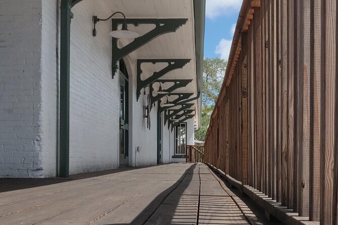 Tarpon Springs Ghost Tour - Where You Meet and How the 90 Minutes Work