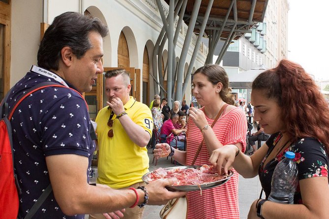 Taste of Barcelona: Boqueria Market, Tapas & History Tour - The final tavern finale: Porron, wine, and a reason to slow down