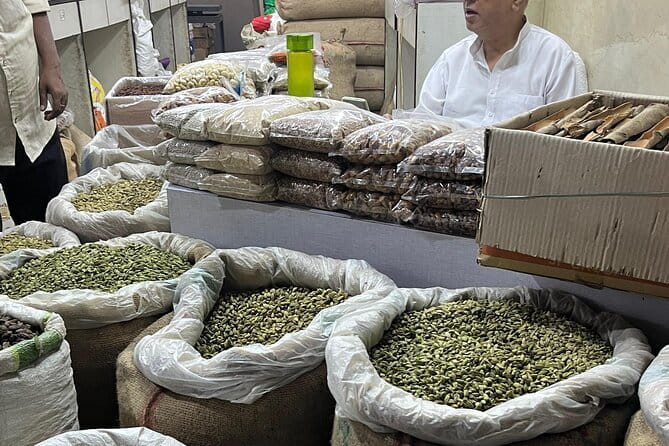 Temples, Bazaars & Food Tasting in Old Delhi with Female Guide - Khari Baoli: Asia’s second-largest spice market
