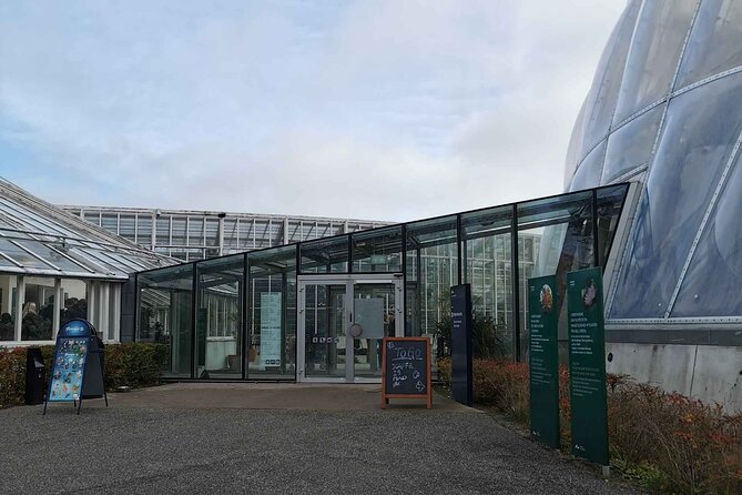 The Ancient Viking Stronghold of Aros: A Self-Guided Audio Tour in Aarhus - Fountain of Endless Connection: modern art that still tells a story