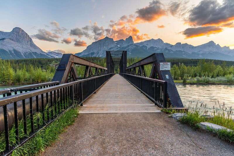 The Canmore HISTORY TOUR - Cowboys and Coal Miners 2H Walk - Cowboys and Coal Miners: what the 1.5-hour experience really feels like
