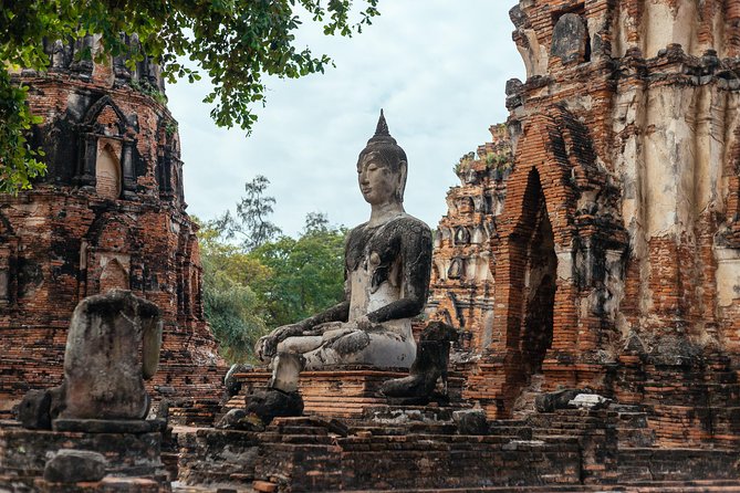 The Ultimate Ancient city of Ayutthaya Private Day Trip - Wat Worachettharam: a quieter finish when the crowds fade