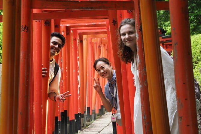 Tokyo: Locals Secret Shrine Tour // Walk with a Guide - Kanda Myojin: community protection and festival energy