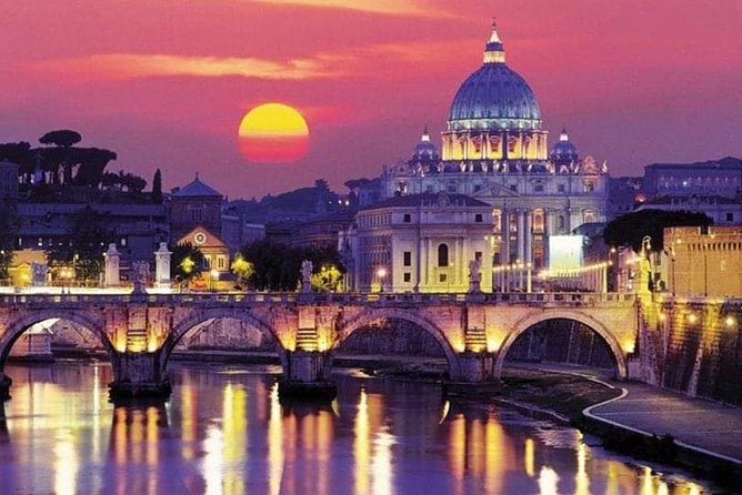 Tour of the main attractions of ancient and modern Rome. - Entering the Colosseum With the Ticket Sorted