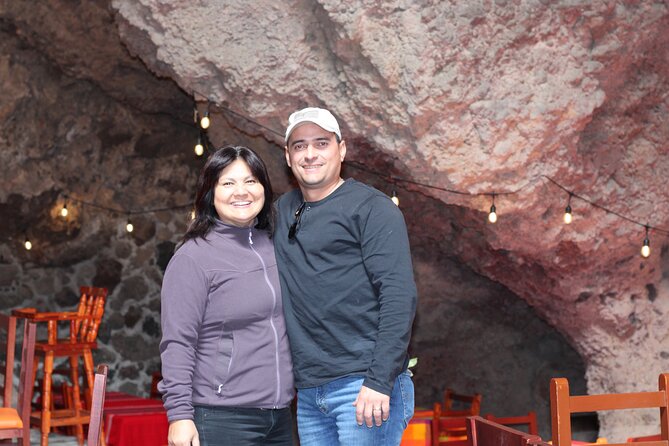 Tour to Teotihuacan with visit to ancient caves and CDMX transportation - Before you go: a practical packing and mindset checklist
