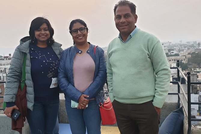 TRAVEL WITH CHINMAY -Heritage Walk - With Local B. Fast - Who should book this heritage walk (and who might not)