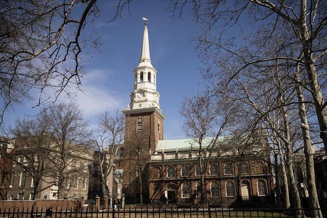 True Crime Philadelphia and History Tour - Independence Hall and the Original White House: the founding moment, then the human mess