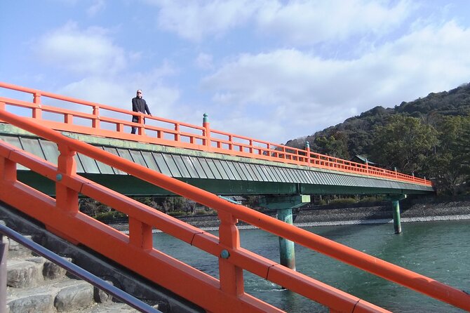 Uji Tea Ceremony and UNESCO Heritage Walking Tour - Uji Shrine and Ujigami Shrine: adding quiet meaning to the route