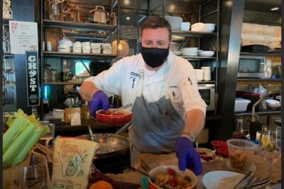 Undiscovered Charleston: Half Day Food, Wine & History Tour with Cooking Class - Starting where Charleston feels open: Vendue Range and the Waterfront Park start
