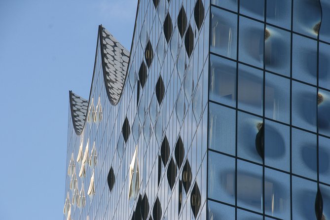 UNESCO World Heritage - Speicherstadt and Kontorhaus district - Chilehaus: Fritz Höger’s Brick Masterpiece and the Kontorhaus Look