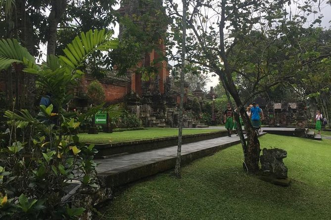 UNESCO World Heritage Tour - Stop 2: Ulun Danu Bratan Temple at Lake Beratan