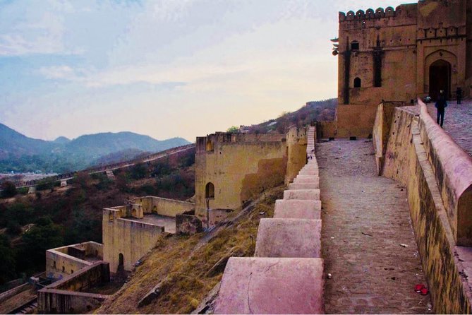 Unlock Hidden Amber! - Guided 2-Hour Heritage Tour in Jaipur - Key highlights I’d target on this Amber Fort water tour