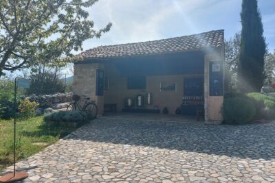 Visit Ancient Salona, Mighty Klis Fortress and Stella Croatica - Stop 3: Ethno Agro Park Stella Croatica for olive oil, figs, vineyards, and snacks