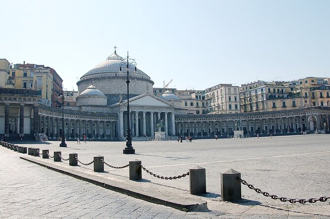 Walking Guided History Tour of Naples and Bourbon Tunnel - The Standard Route Experience: How the Tour Keeps You Oriented Underground